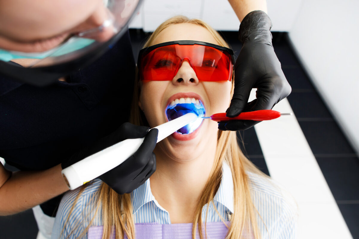 How Long Does a Teeth Whitening Last?